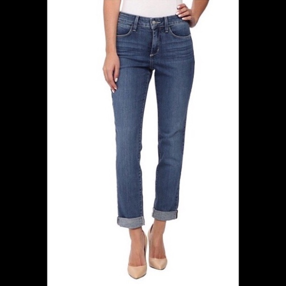 NYDJ Relaxed Boyfriend SYLVIA jeans - size 6